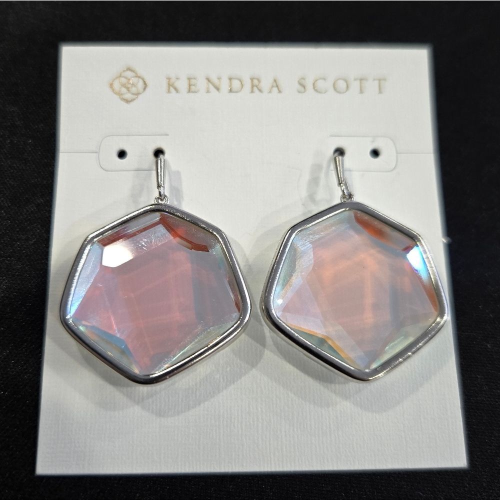 🐢 Kendra Scott Vanessa drop earrings in dichroic glass Iradecent Glass.